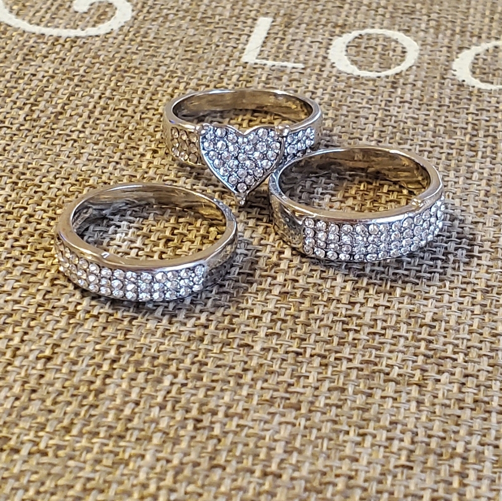 Stackable Silver Rhinestone Heart Trio Ring Set - Picture 6 of 16
